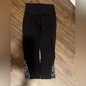 Lululemon cropped leggings